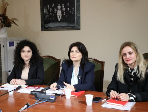 Nënkomisioni për diasporën dhe migracionin zhvilloi një seancë dëgjimore për veprimtarinë vjetore 2022 të Qendrës së Botimeve për Diasporën